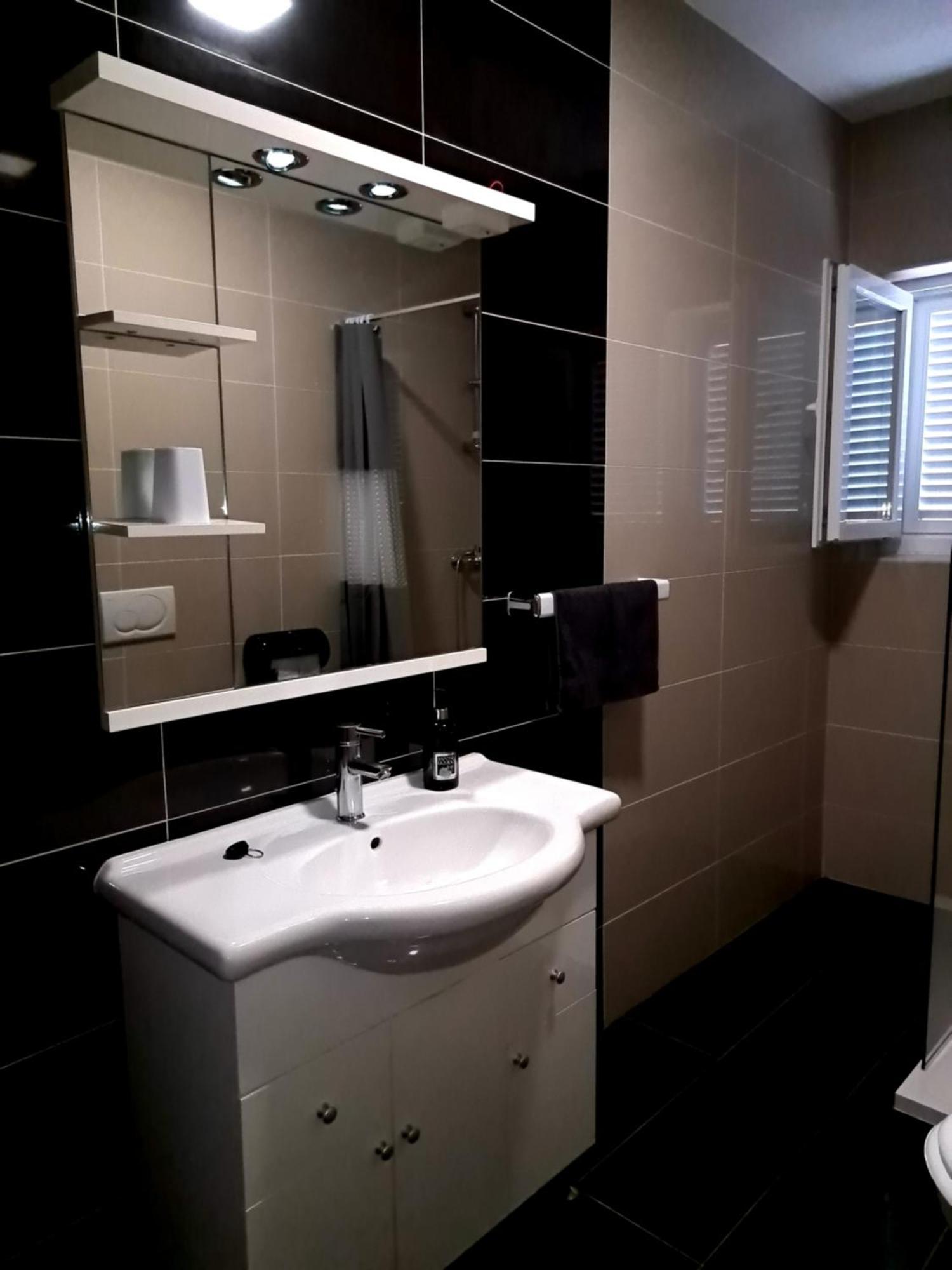 Apartamento Navis Supetarska Draga Exterior foto
